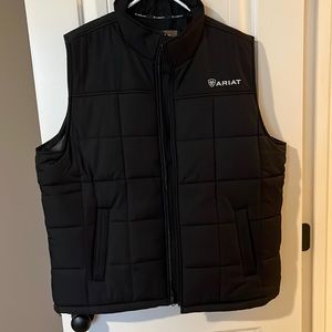 Brand new Ariat men’s vest. XL